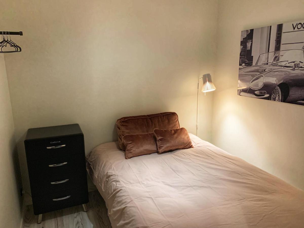 Broncks Apartment 1 - Modern 2-Bedroom In The Heart Of Торсгавн Екстер'єр фото