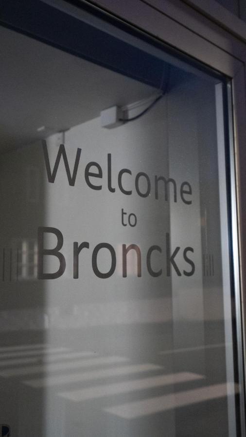 Broncks Apartment 1 - Modern 2-Bedroom In The Heart Of Торсгавн Екстер'єр фото